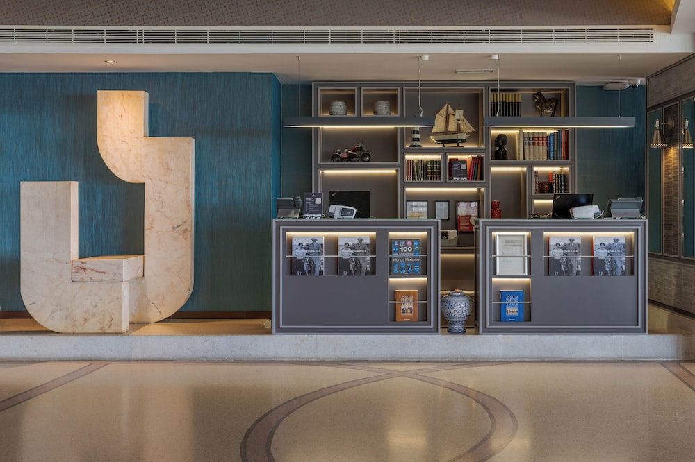 Pestana Alvor Praia Beach & Golf Hotel — Hotel building in Alvor, Faro