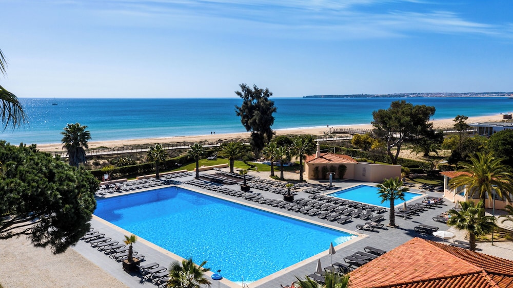 Pestana Dom João II Hotel Beach & Golf Resort — Main photo in Alvor, Faro