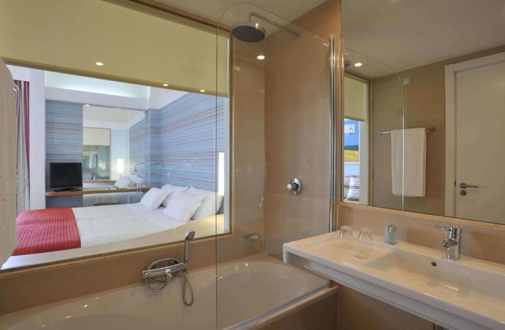 Pestana Dom João II Hotel Beach & Golf Resort — Hotel rooms in Alvor, Faro