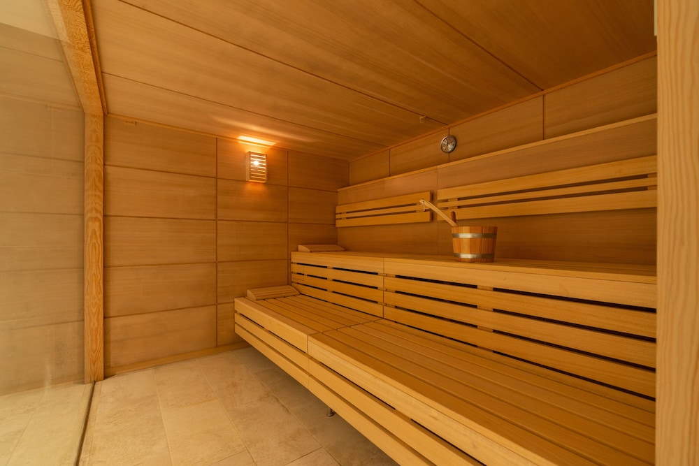 L'Azure Hotel — Spa in Lloret de Mar, Catalonia