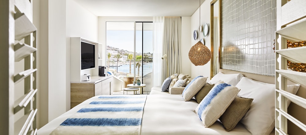 Nobu Hotel Ibiza Bay — Hotel rooms in Ibiza Town, Balearic Islands