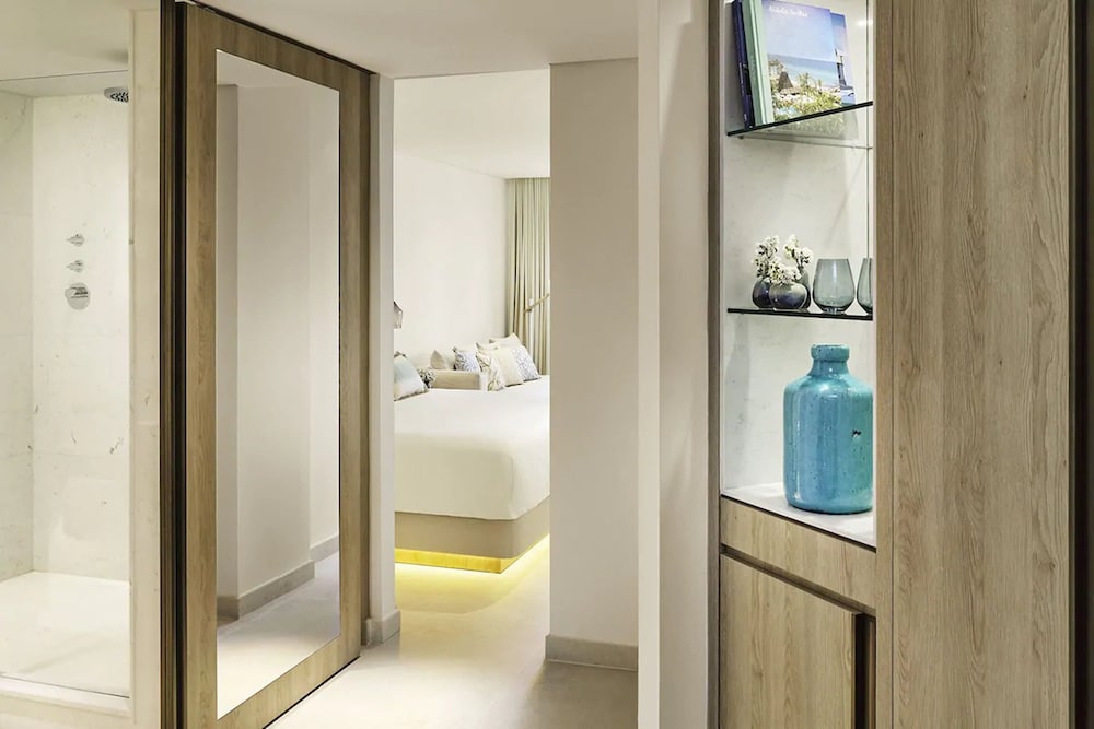 Nobu Hotel Ibiza Bay — Hotel rooms in Ibiza Town, Balearic Islands