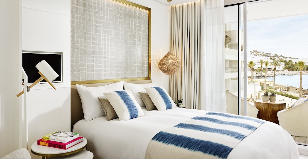 Nobu Hotel Ibiza Bay — Hotel rooms in Ibiza Town, Balearic Islands