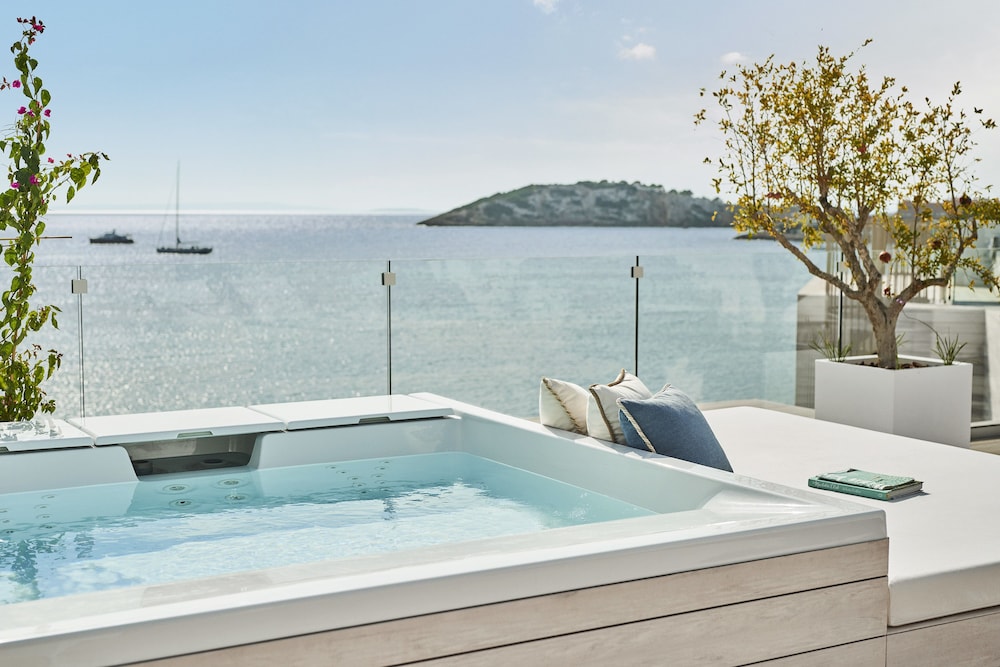 Nobu Hotel Ibiza Bay — Spa in Ibiza Town, Balearic Islands