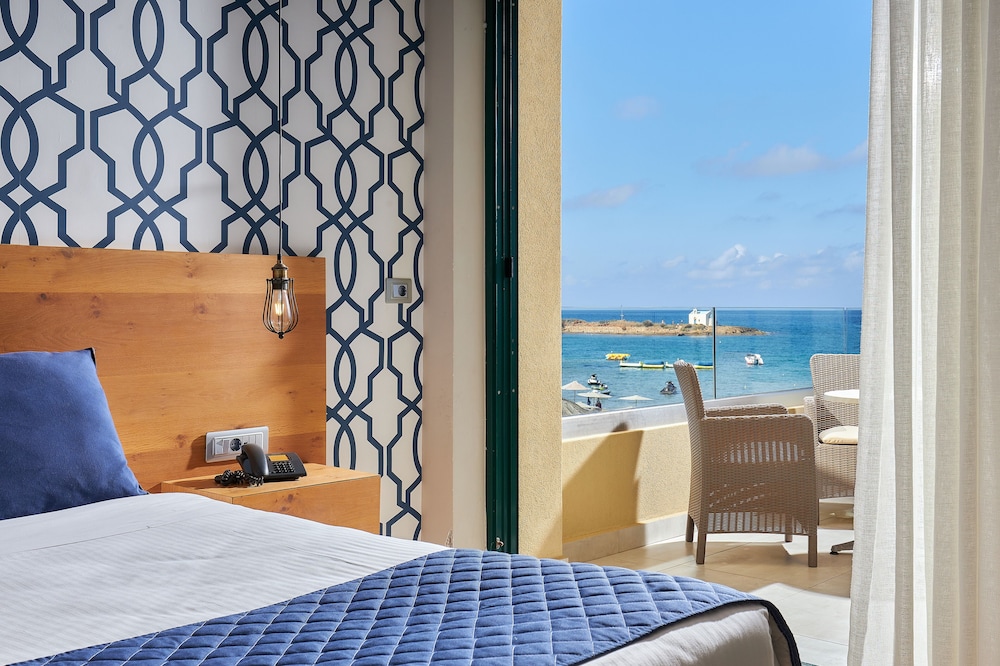 Sirens Beach and Village - All Inclusive — Hotel rooms in Malia