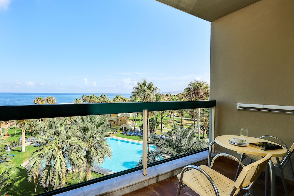 Sirens Beach and Village - All Inclusive — Hotel rooms in Malia