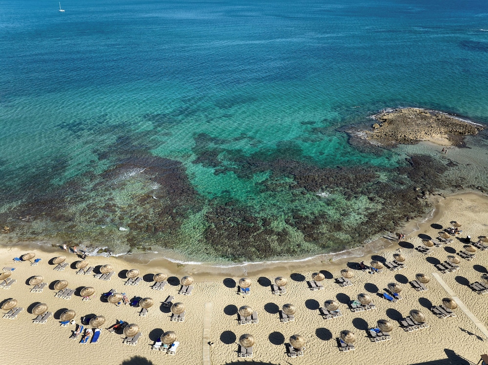 Sirens Beach and Village - All Inclusive — Beach in Malia