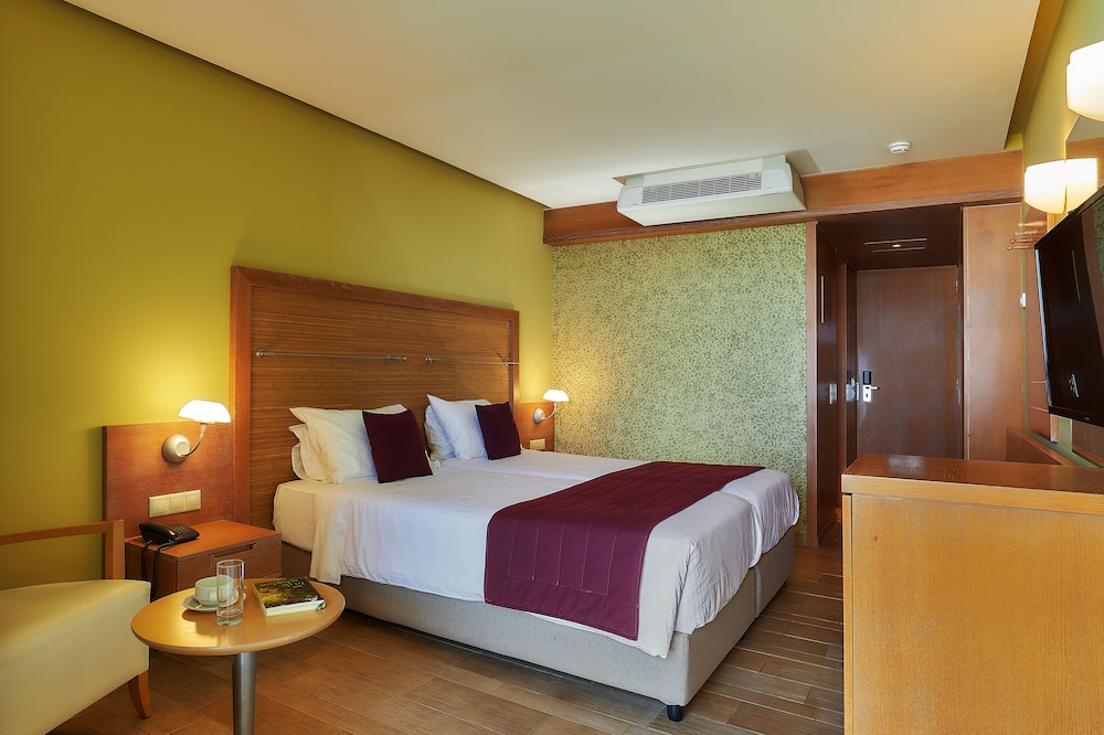 Sirens Beach and Village - All Inclusive — Hotel rooms in Malia