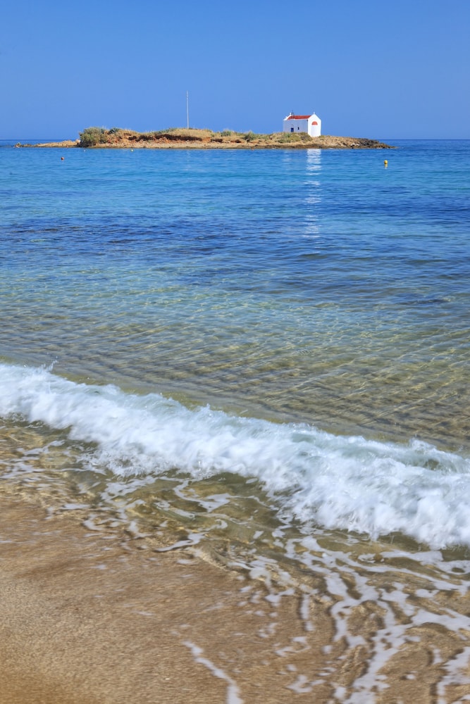 Sirens Beach and Village - All Inclusive — Beach in Malia
