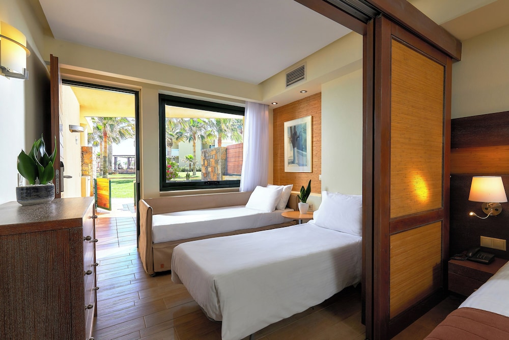 Sirens Beach and Village - All Inclusive — Hotel rooms in Malia