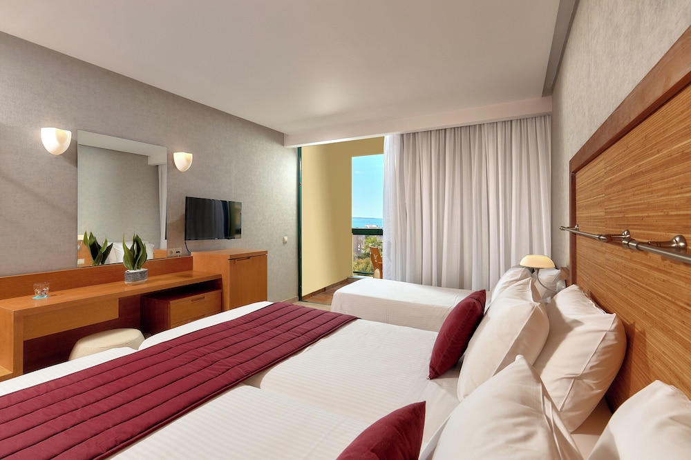 Sirens Beach and Village - All Inclusive — Hotel rooms in Malia