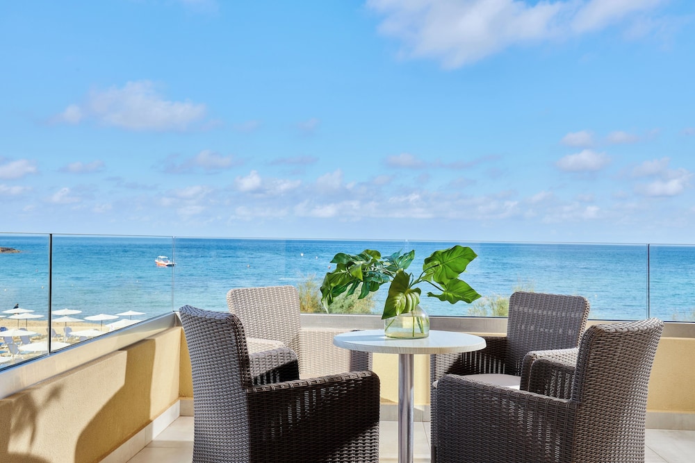 Sirens Beach and Village - All Inclusive — Beach in Malia