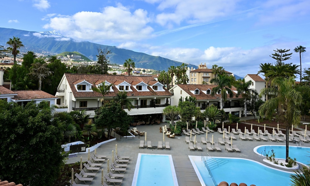 Radisson Resort & Residences Tenerife - Adults Only — Hotel building in Puerto de la Cruz, Canary Islands