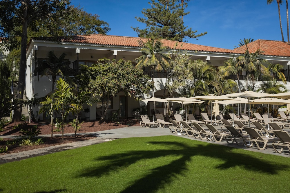 Radisson Resort & Residences Tenerife - Adults Only — Hotel building in Puerto de la Cruz, Canary Islands