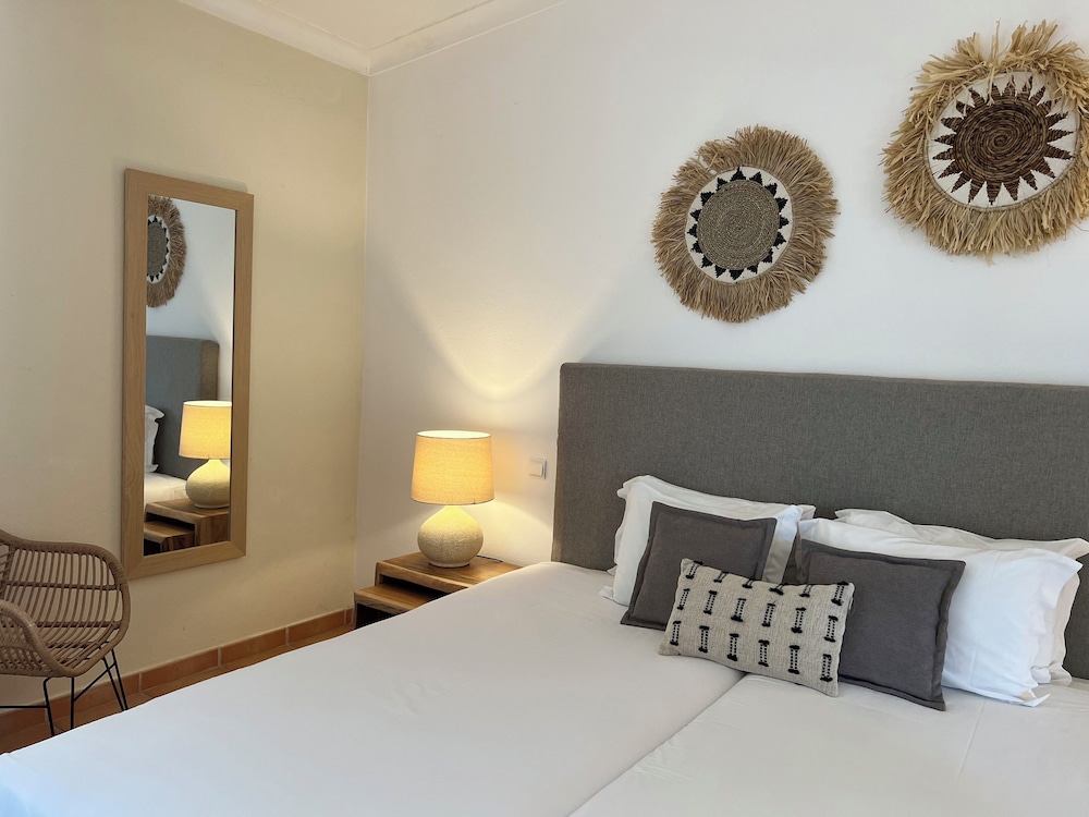 Pestana Palm Gardens — Hotel rooms in Carvoeiro, Faro