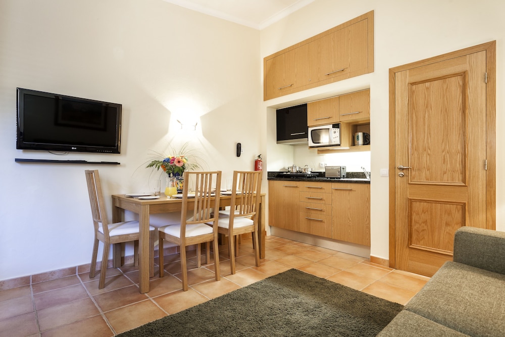 Pestana Palm Gardens — Hotel rooms in Carvoeiro, Faro