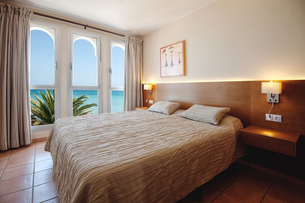 Sotavento Beach Club — Hotel rooms in Costa Calma, Canary Islands