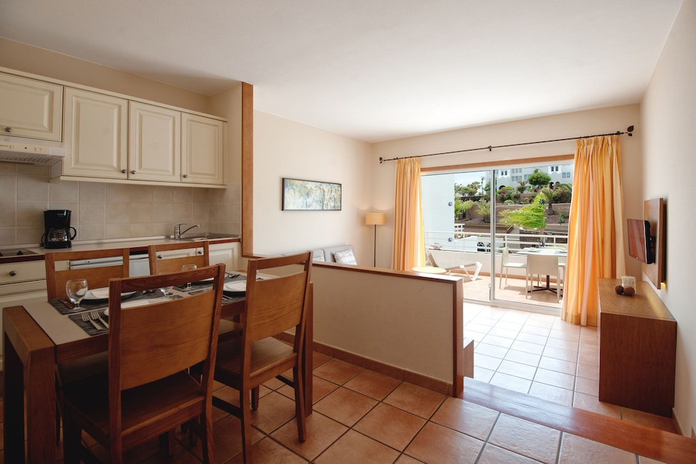 Sotavento Beach Club — Hotel rooms in Costa Calma, Canary Islands