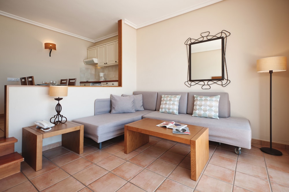 Sotavento Beach Club — Hotel rooms in Costa Calma, Canary Islands