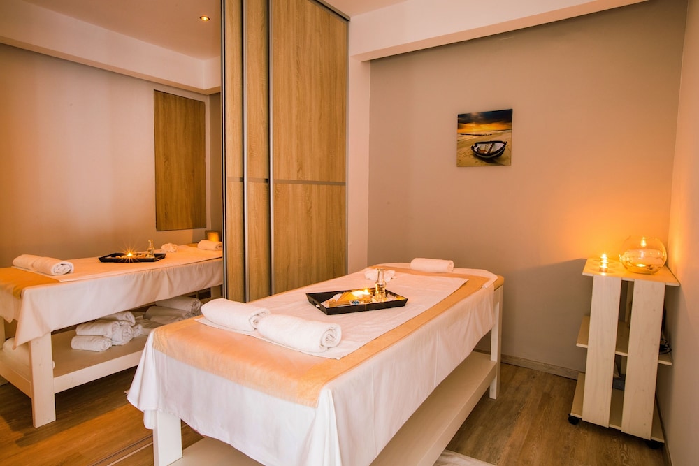 Aquila Atlantis Hotel — Spa in Heraklion