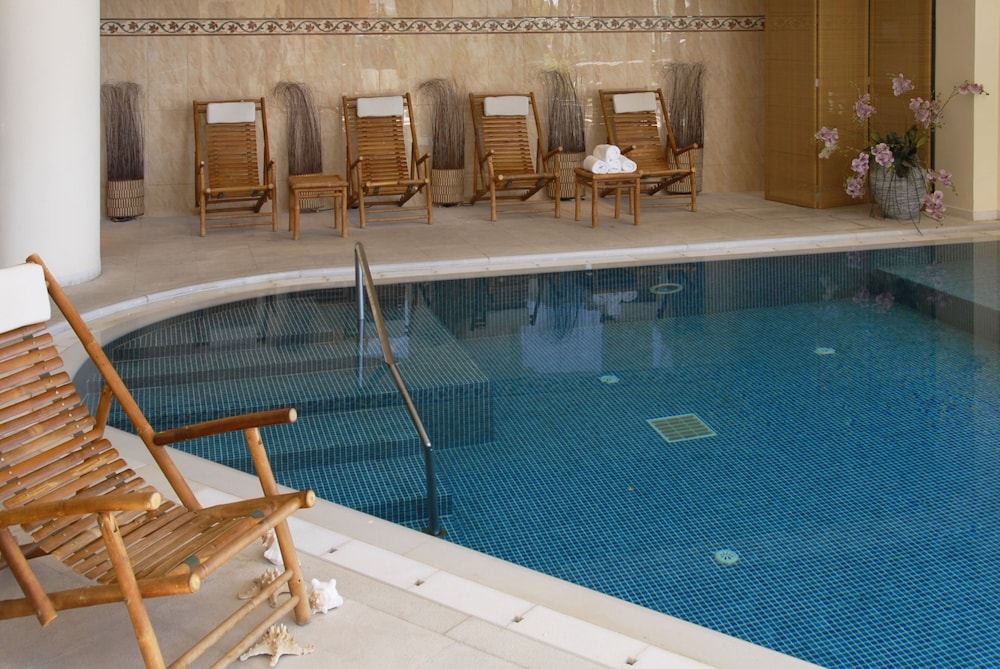 Aquila Porto Rethymno — Swimming pool in Rethymnon