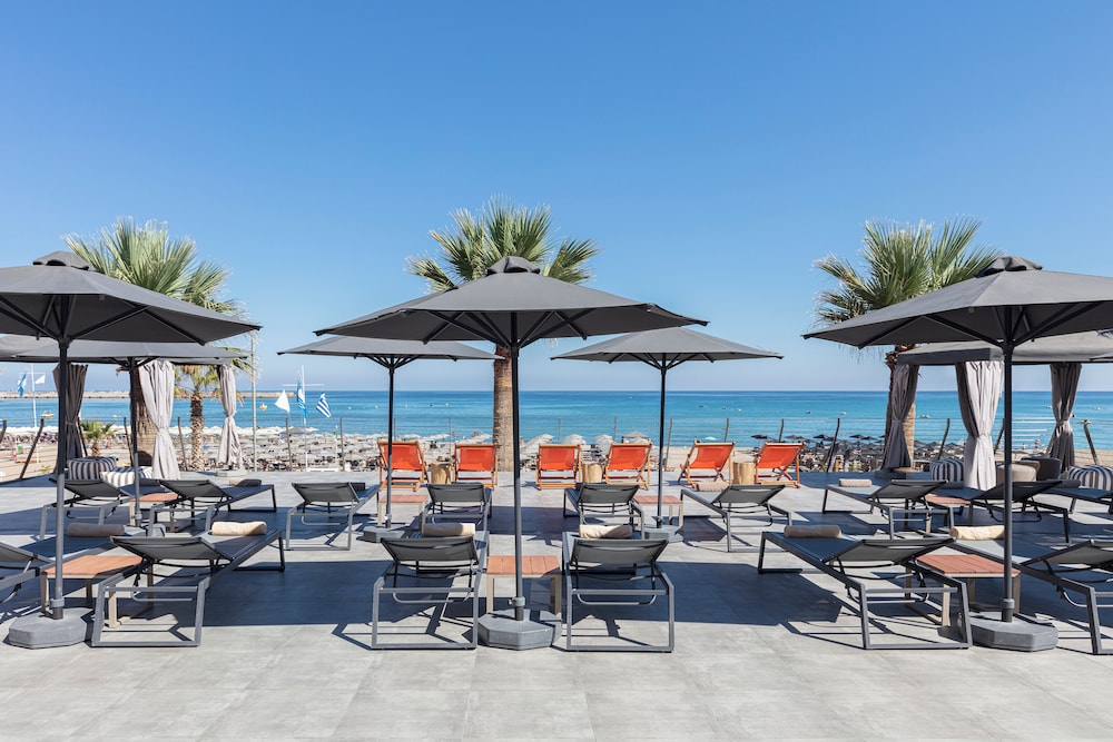 Aquila Porto Rethymno — Beach in Rethymnon