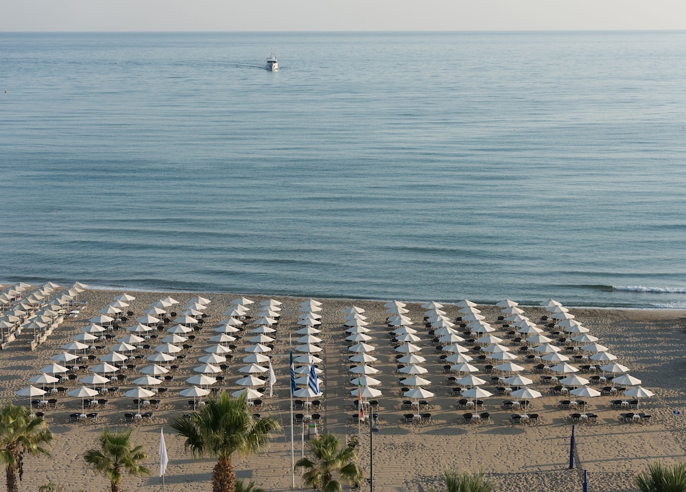 Aquila Porto Rethymno — Beach in Rethymnon