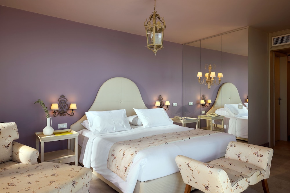 Aquila Porto Rethymno — Hotel rooms in Rethymnon