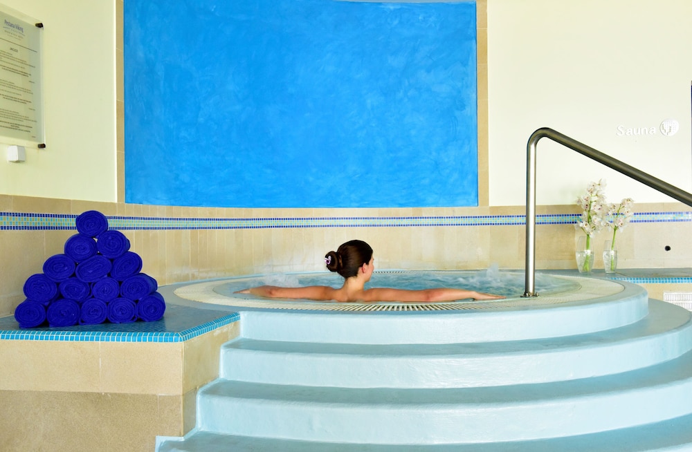 Pestana Viking Beach & Spa Resort — Spa in Armação de Pêra, Faro