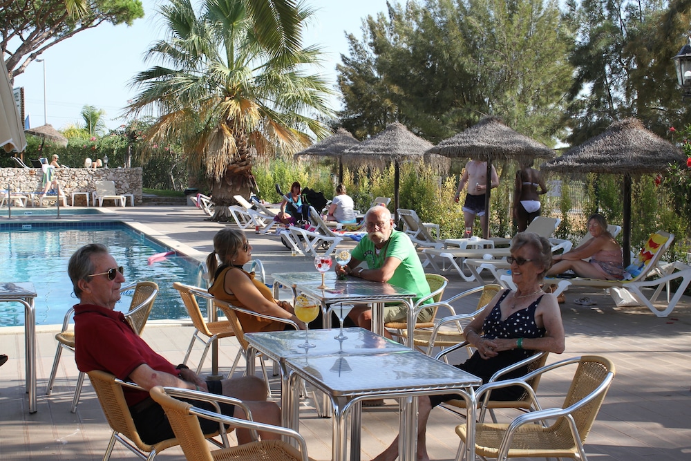 Hotel Pinhal do Sol — Swimming pool in Quarteira, Faro