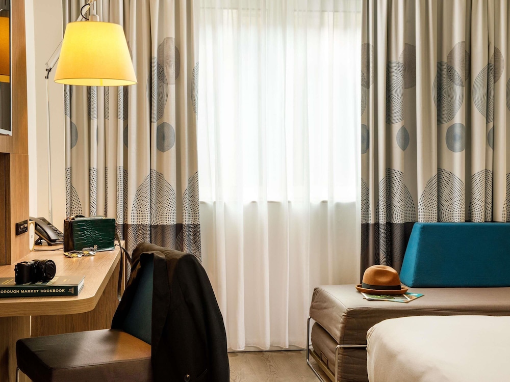 Novotel London Bridge - zdjęcie 4
