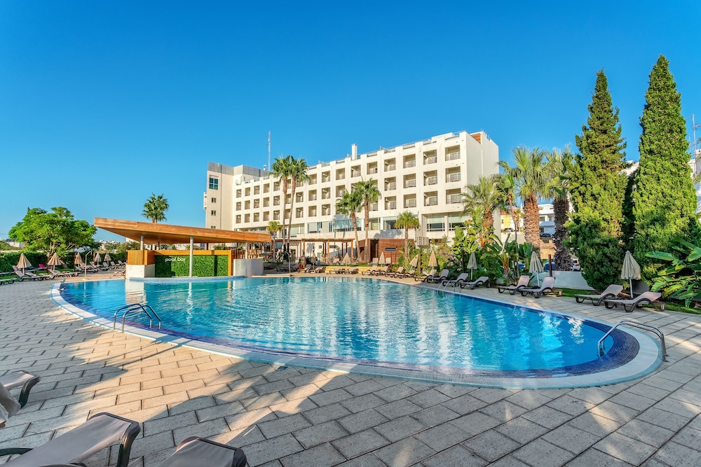 AP Maria Nova Lounge - Adults Friendly
