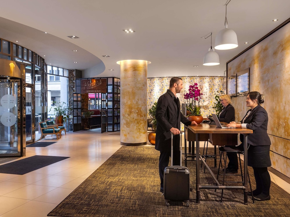 Novotel London Tower Bridge - zdjęcie 4