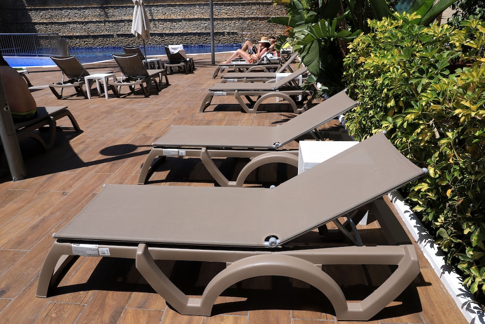 Eurosalou Hotel & Spa — Swimming pool in Salou, Catalonia