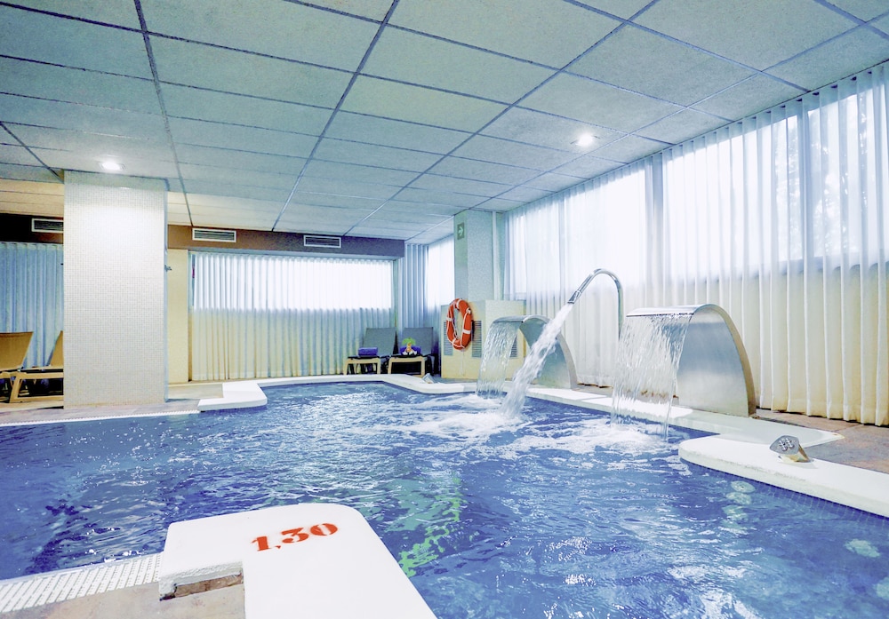 Eurosalou Hotel & Spa — Swimming pool in Salou, Catalonia