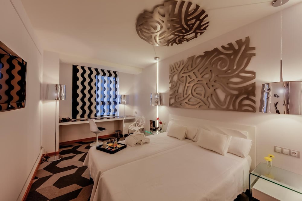 Evenia Rossello — Hotel rooms in Barcelona, Catalonia