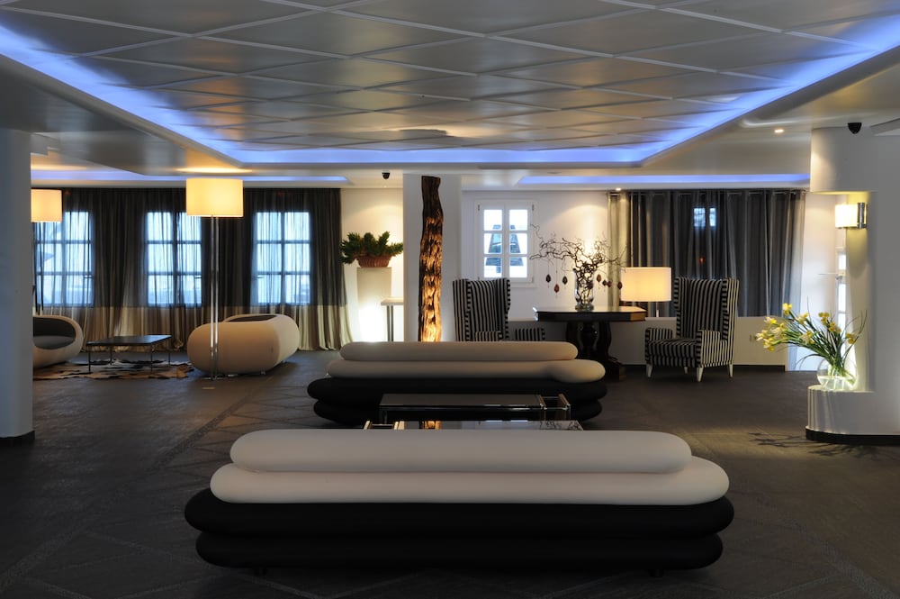 Aressana Spa Hotel & Suites - Small Luxury Hotels of the World — Hotel rooms in Karterados, South Aegean