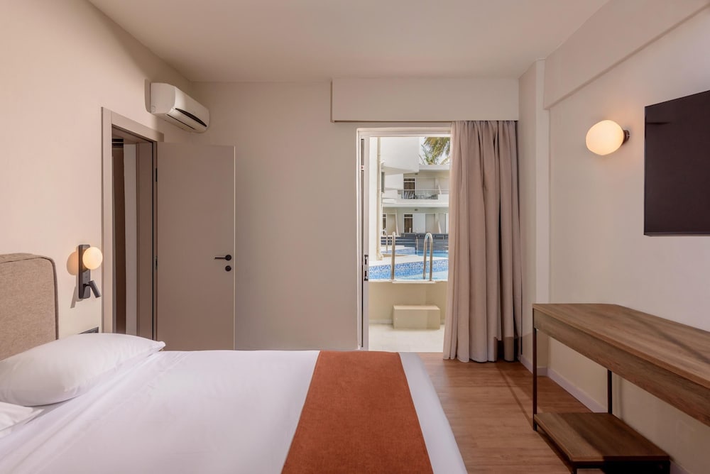 Zeus Hotels YDORIA RESORT - All Inclusive — View in Rethymnon