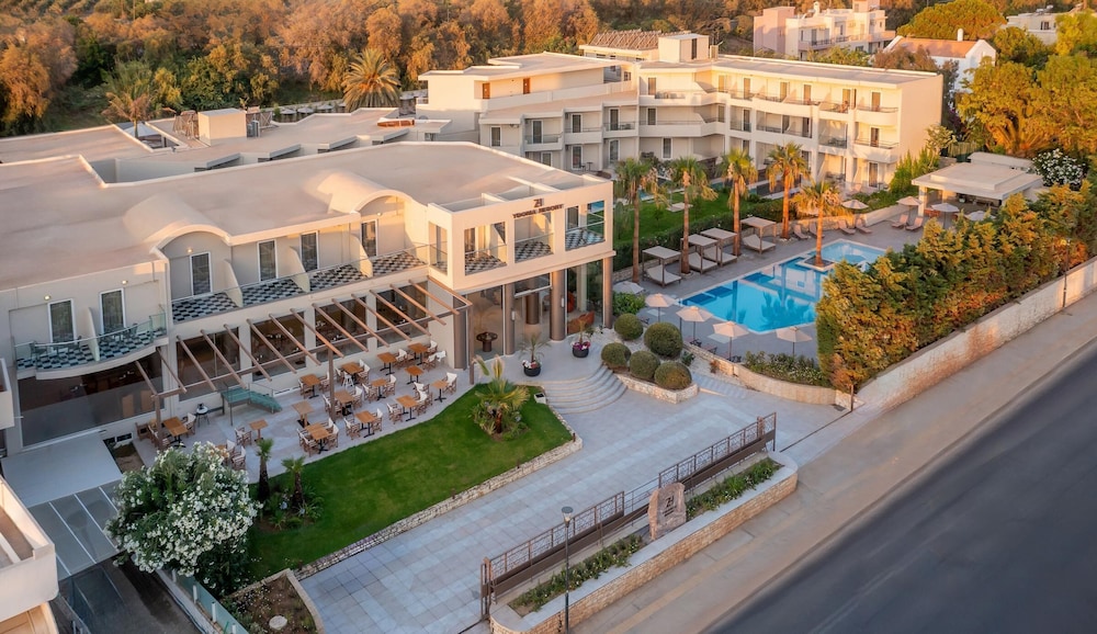 Zeus Hotels YDORIA RESORT - All Inclusive — Outdoor in Rethymnon