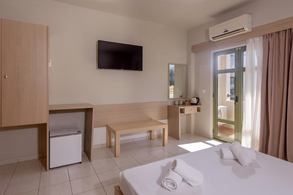 Zeus Hotels YDORIA RESORT - All Inclusive — Rooms in Rethymnon