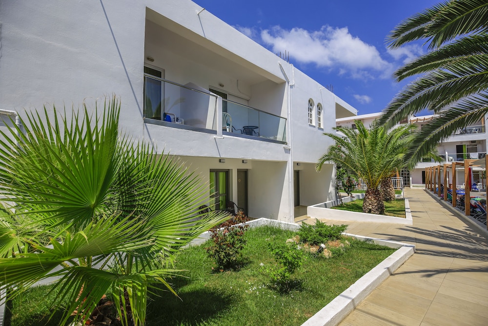 Zeus Hotels YDORIA RESORT - All Inclusive — Shared spaces in Rethymnon