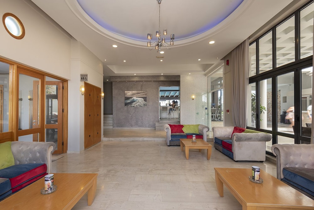 Argiri Resort Hotel Apartments — Hotel building in Kardamena, South Aegean