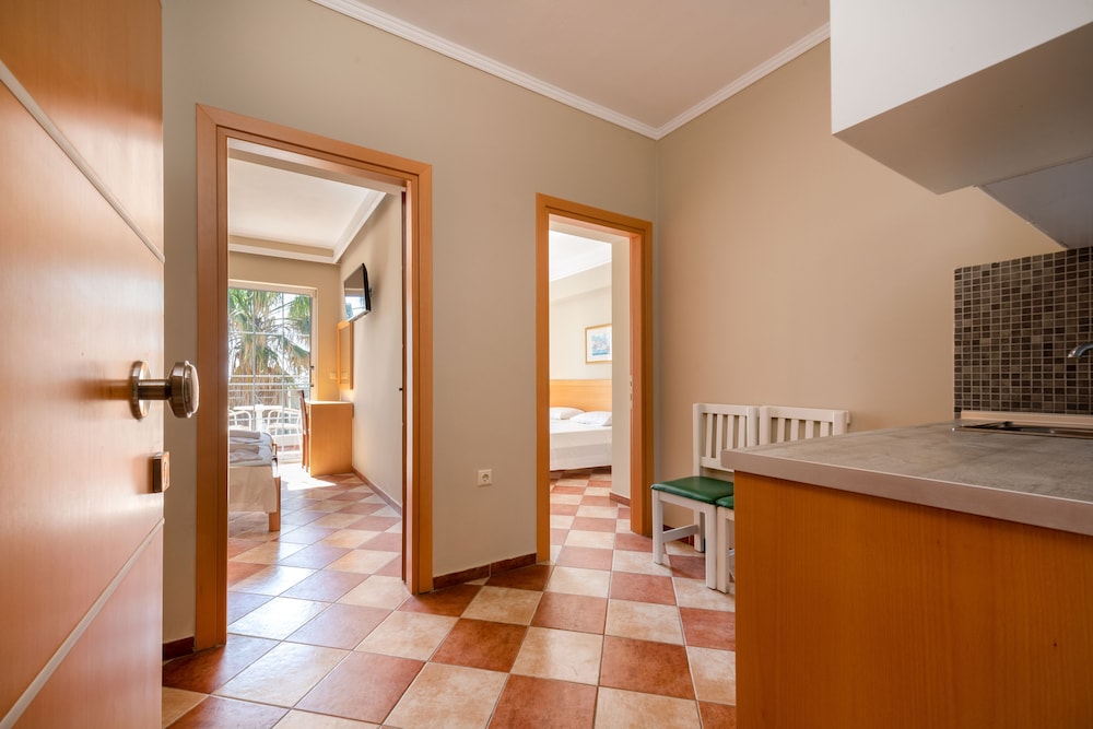 Argiri Resort Hotel Apartments — Hotel rooms in Kardamena, South Aegean