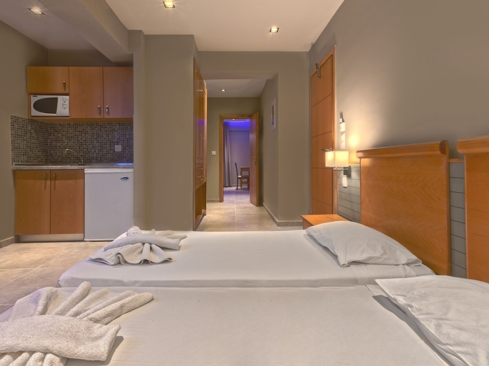 Argiri Resort Hotel Apartments — Hotel rooms in Kardamena, South Aegean