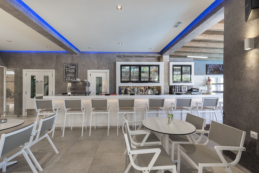 Argiri Resort Hotel Apartments — Restaurant & bars in Kardamena, South Aegean