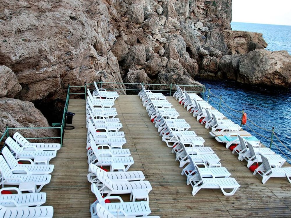 Antalya Adonis Hotel — Beach in Antalya