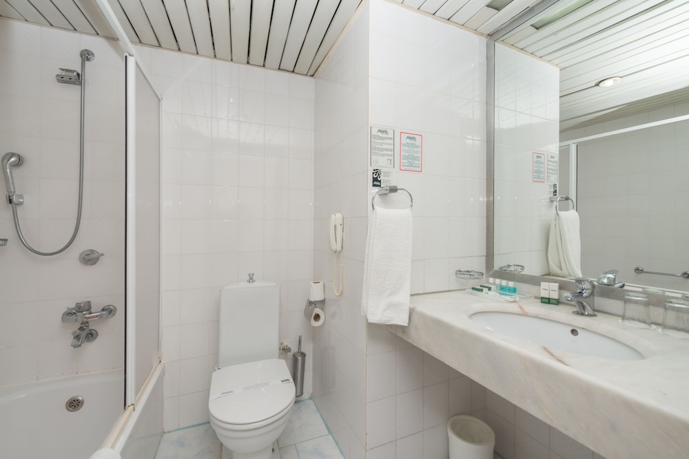 Antalya Adonis Hotel — Hotel rooms in Antalya