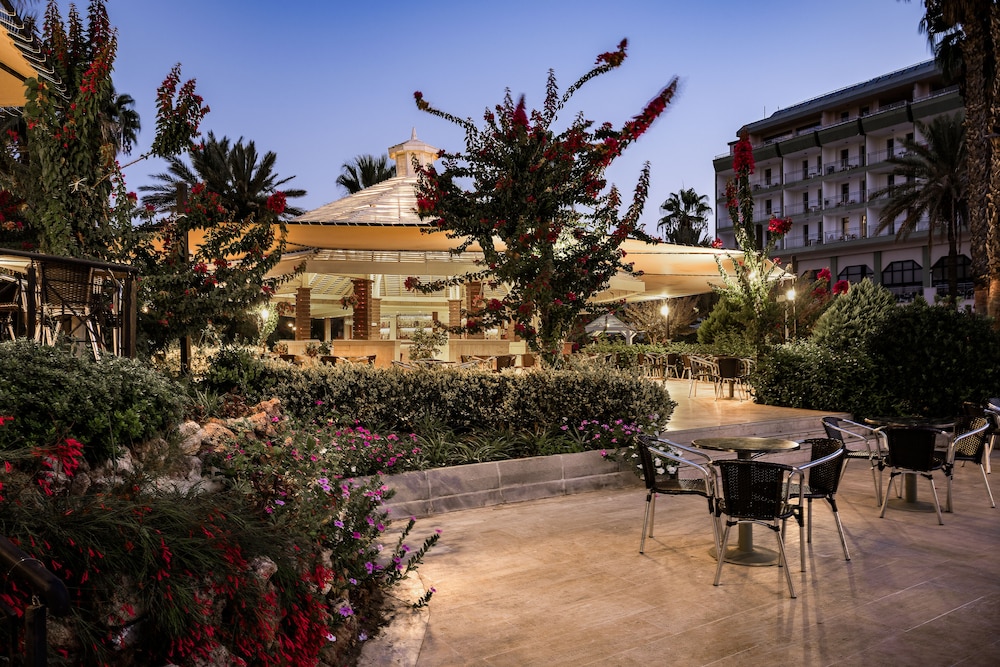 ADORA HOTEL & RESORT - All inclusive — Restaurant in Belek