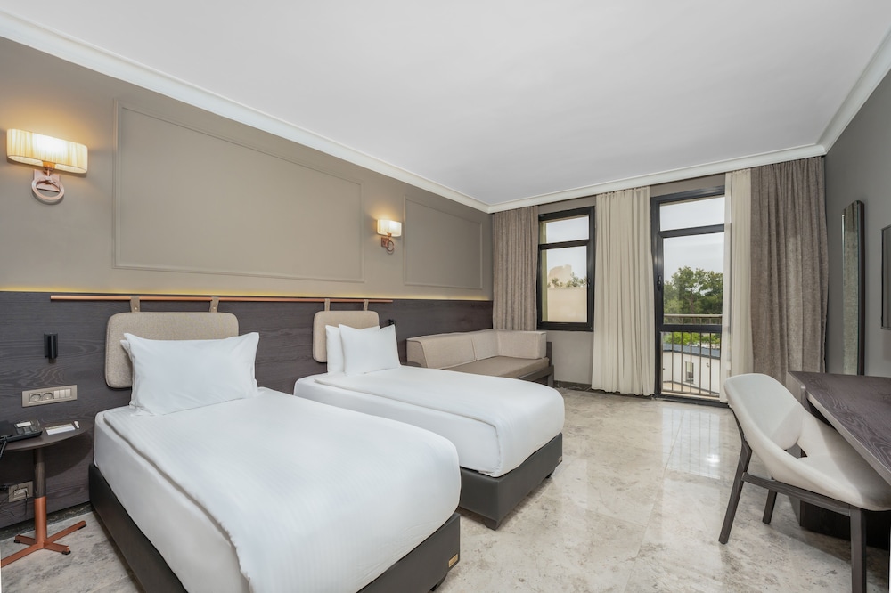ADORA HOTEL & RESORT - All inclusive — Rooms in Belek