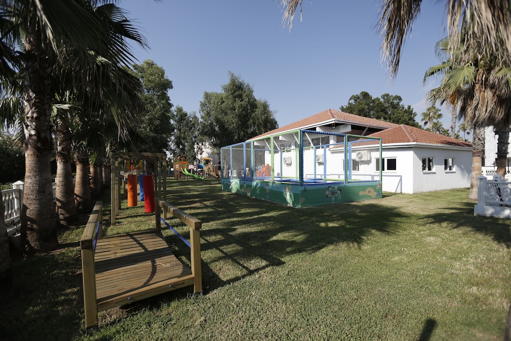 ADORA HOTEL & RESORT - All inclusive — Facilities in Belek